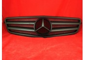 Решетка радиатора Mercedes W204   